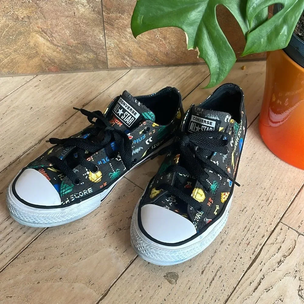 Converse Gamer Chuck Taylor All Star Low Top Little/Big Kids size 4